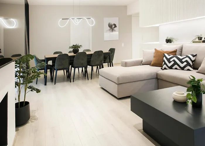 Ultra Chic Modern 4 Bedrooms Apartment In Athens