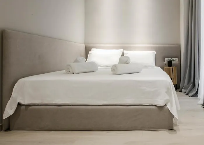 Ultra Chic Modern 4 Bedrooms Apartment In Athens